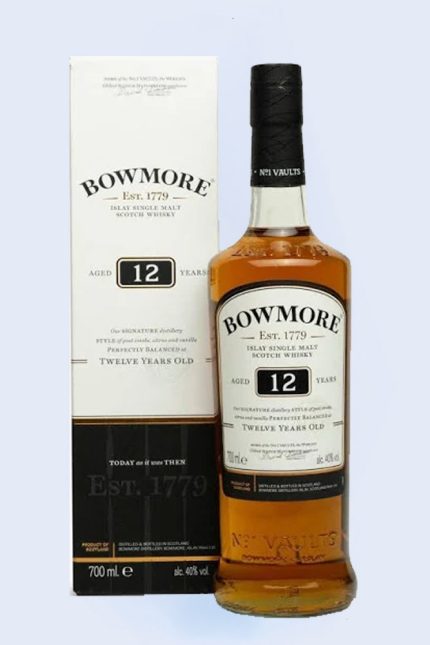 Bowmore 12 Year Old Islay Single Malt Scotch Whisky 70cl 🥃 | Peated Whisky